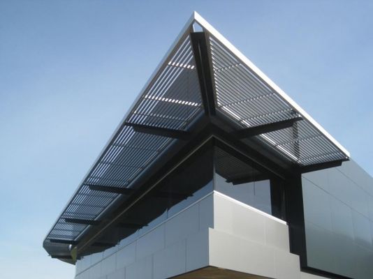 Energy Efficient Extruded Aluminum Sun Shade Louvers Mill Finish Tinted Glass